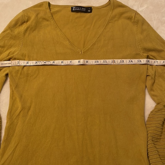 7th Avenue Mustard Yellow Tunic Bell Sleeves size S - Picture 3 of 10